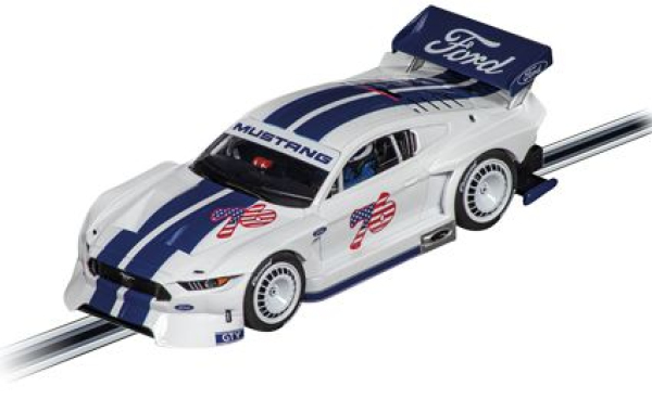 Carrera Digital 132 Ford Mustang GTY "Nr. 76" 31083